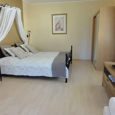 Adlerhorst 3* 슈타인도르프암오시아쳐시