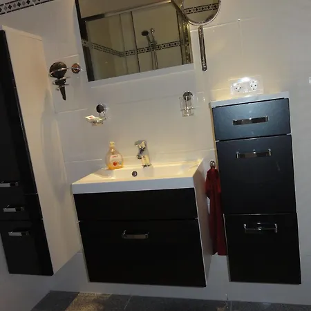 Adlerhorst 3* 슈타인도르프암오시아쳐시