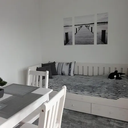 게스트하우스 Adlerhorst 3*